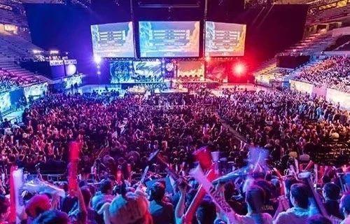 赋与团队默 赋与团队默