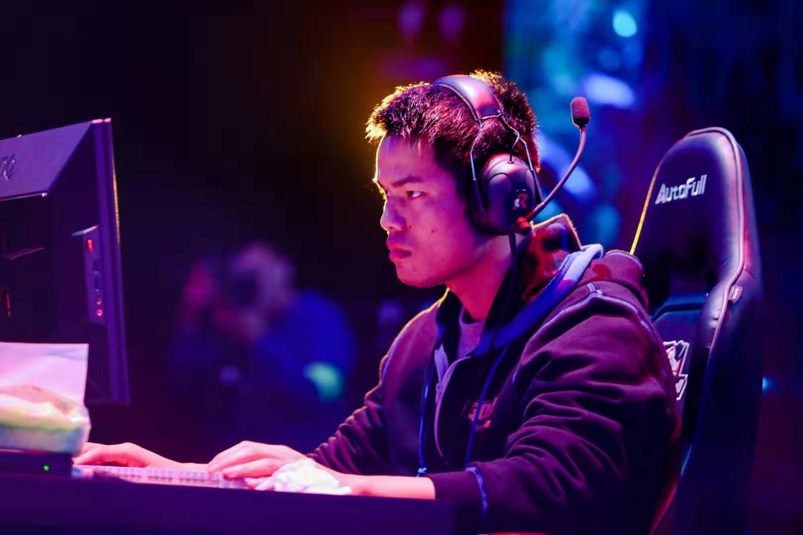 例子还有2 例子还有2